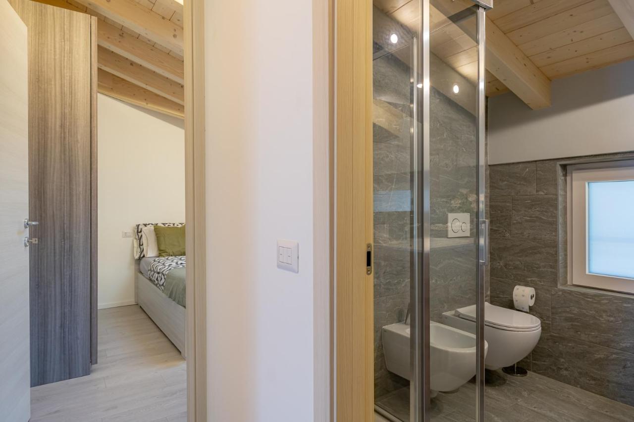 Classy Apartment Wifi, Parking & Stunning View! Acquaseria Buitenkant foto